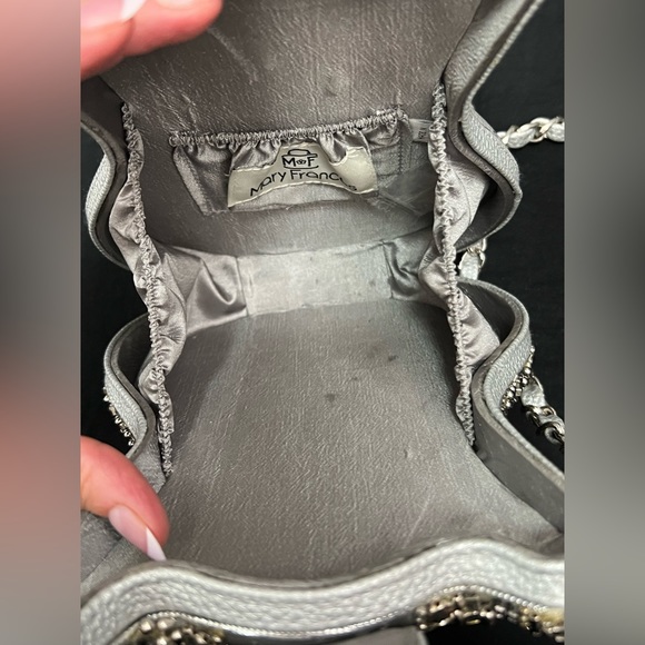 Mary Frances SIGNED guitar handbag. - Picture 7 of 7